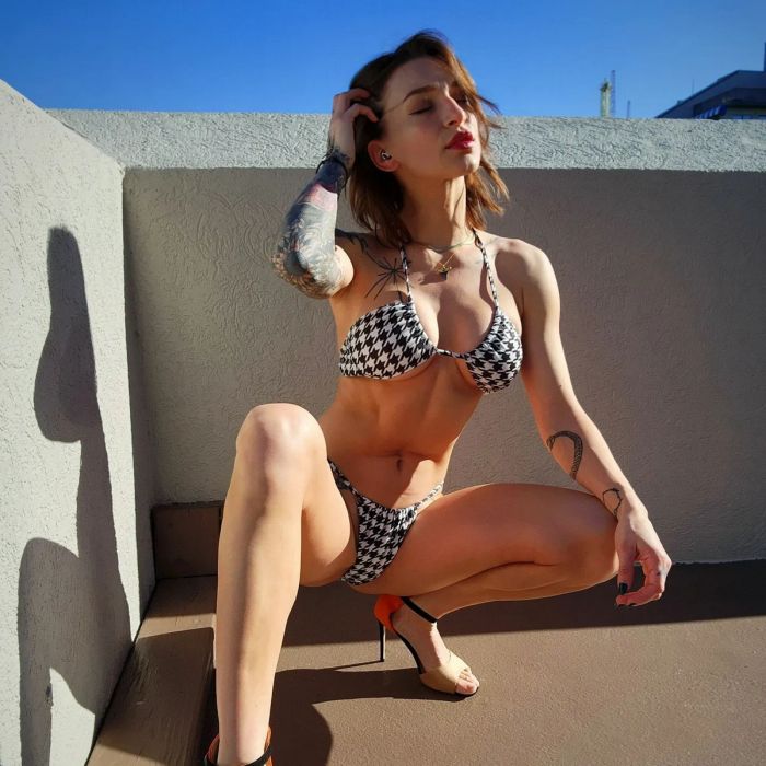 Спортивные и ухоженные девушки