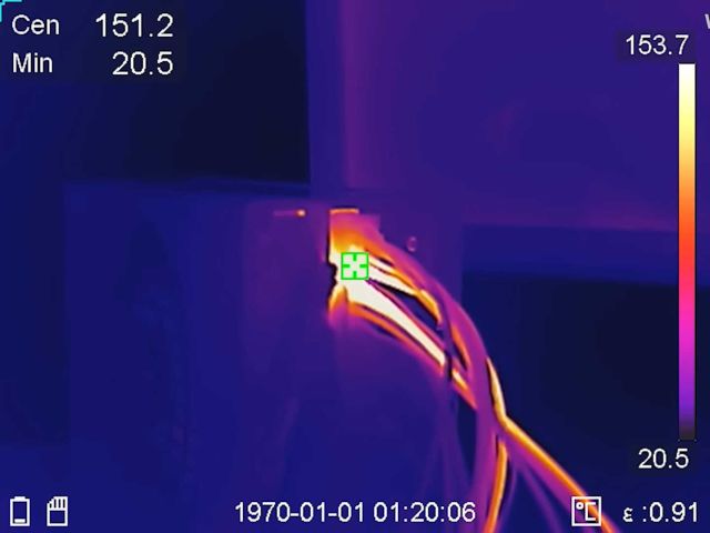 Видеокарты RTX 5090 страдают от перегрева разъёмов питания
