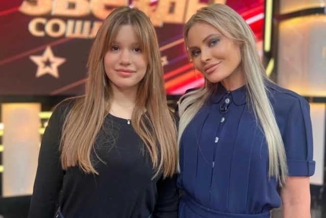 Дочери Даны Борисовой едва исполнилось 18, а она уже пошла делать пластическую операцию