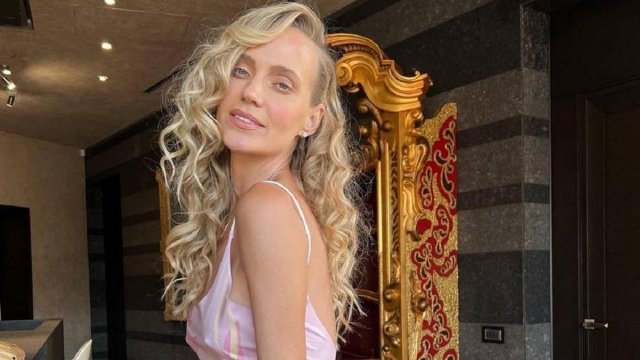 Певица Глюкоза выглядит совсем не так, как мы привыкли