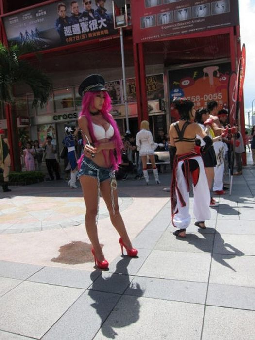 Подборка косплей-девушек (31 фото)