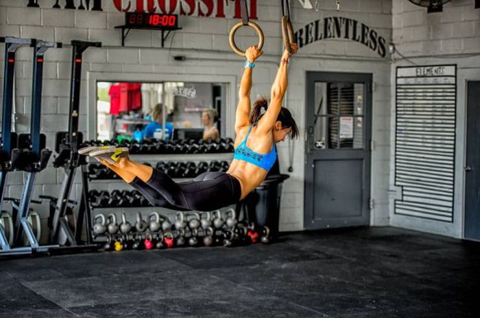 Подборка спортивных девушек (60 фото)