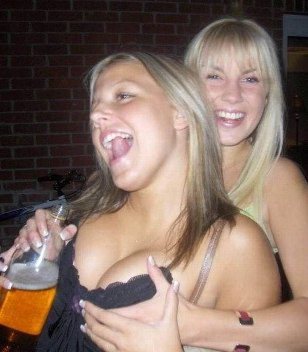 Пьяные девчонки (38 фото)
