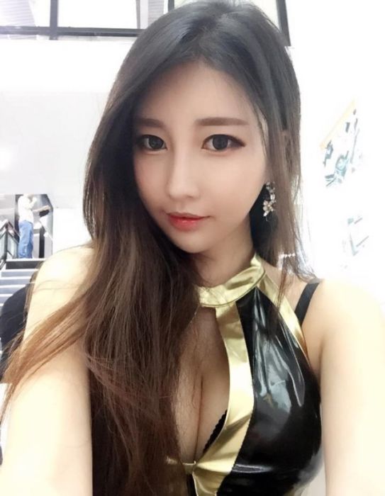 Азиатские красавицы