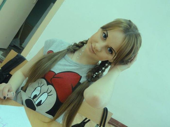 Девушки с естественной красотой