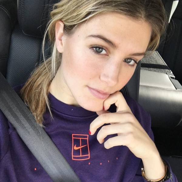 Девушки с естественной красотой