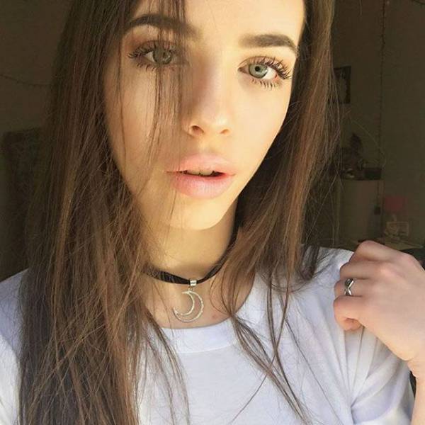 Девушки с естественной красотой