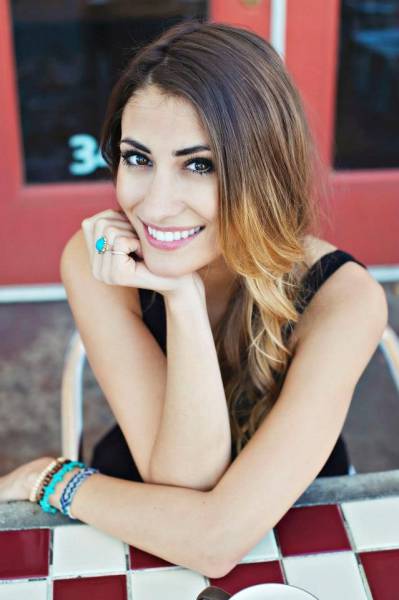 Девушки с естественной красотой