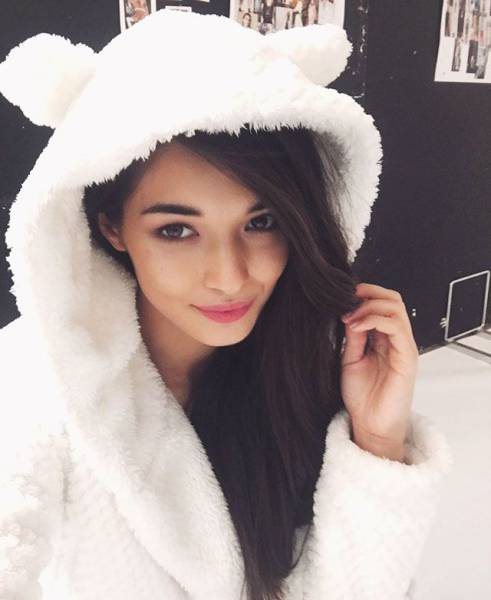 Девушки с естественной красотой