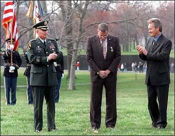 Нарушение субординации Хьюза Томпсона