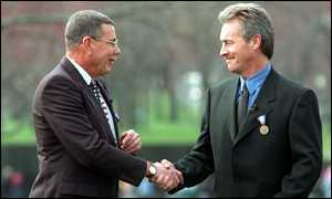 Нарушение субординации Хьюза Томпсона