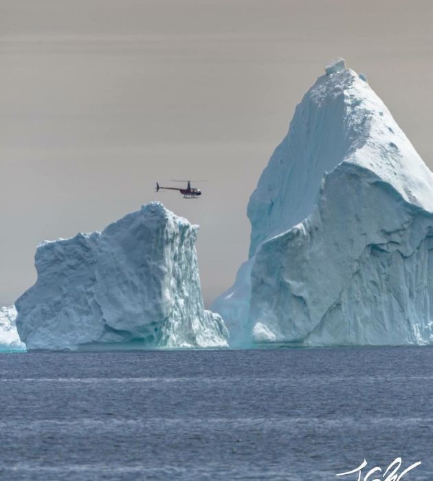 Парад айсбергов у канадского побережья