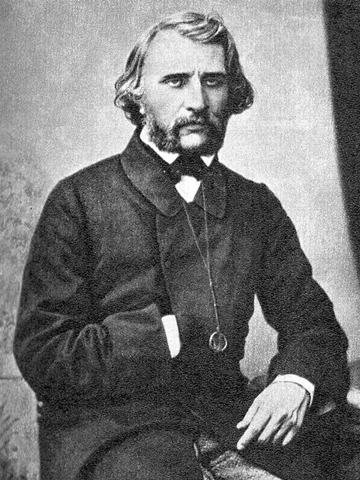 У кого из писателей была «шведская семья»