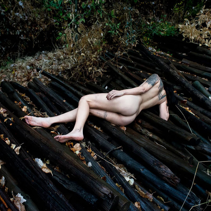 Смелое Ню Игнасио Наварро