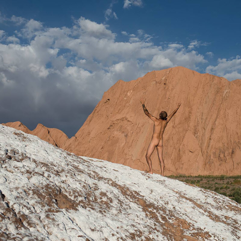 Смелое Ню Игнасио Наварро