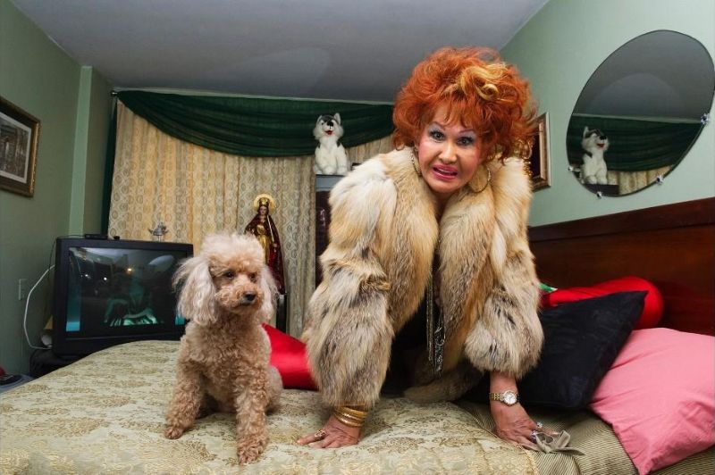 Стриптизерши на пенсии в объективе Мари Баронет