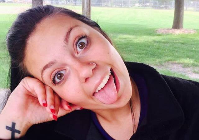 Девушки дурачатся