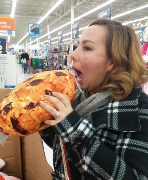 Девушки дурачатся