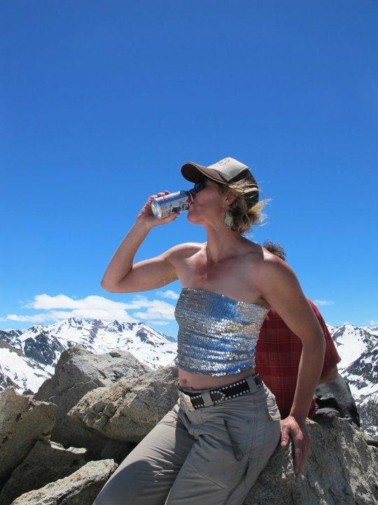 15 людей, погибших во время занятия делом всей своей жизни (15 фото) 15 людей, погибших во время занятия делом всей своей жизни (15 фото)