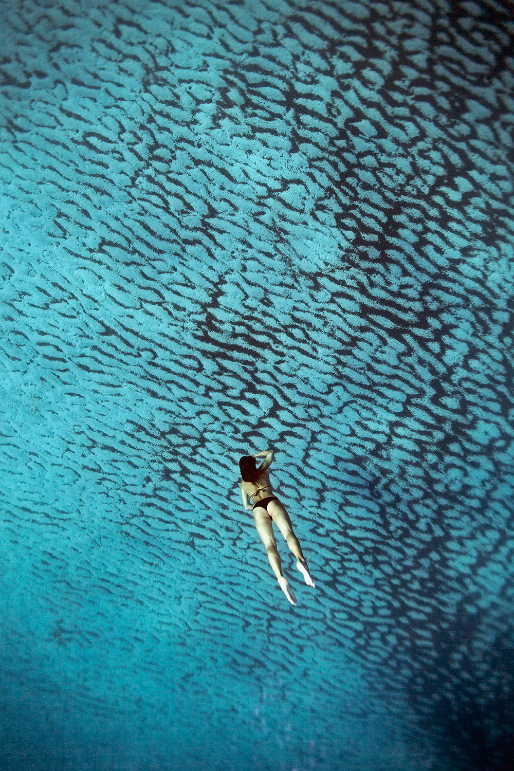 Фотограф Энрик Эдриан Дженер: девушки и морская стихия