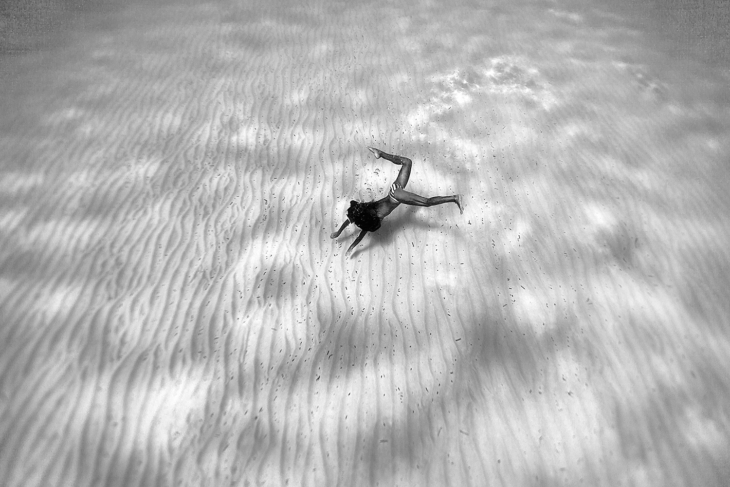 Фотограф Энрик Эдриан Дженер: девушки и морская стихия