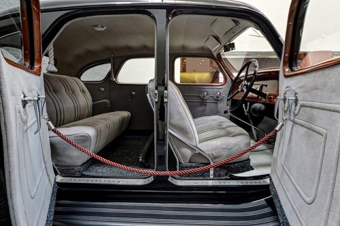 Единственный сохранившийся автомобиль Toyoda AA, обнаруженный в Сибири