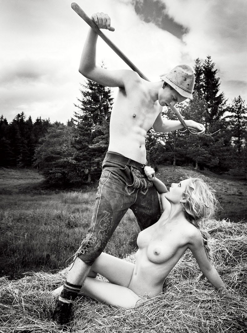 Диони Табберс и другие в откровенной фотосессии