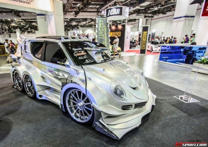 Tokyo Auto Salon Singapore 2013 (61 фото)