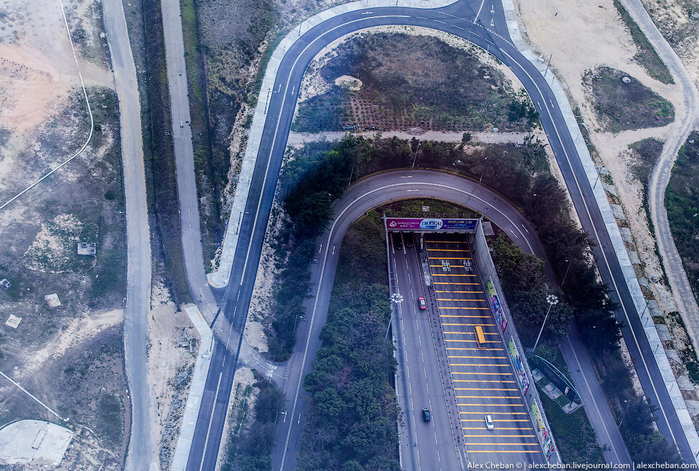 Самый высотный в мире бар