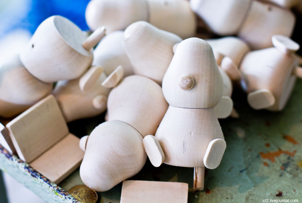 Как делают деревянные игрушки