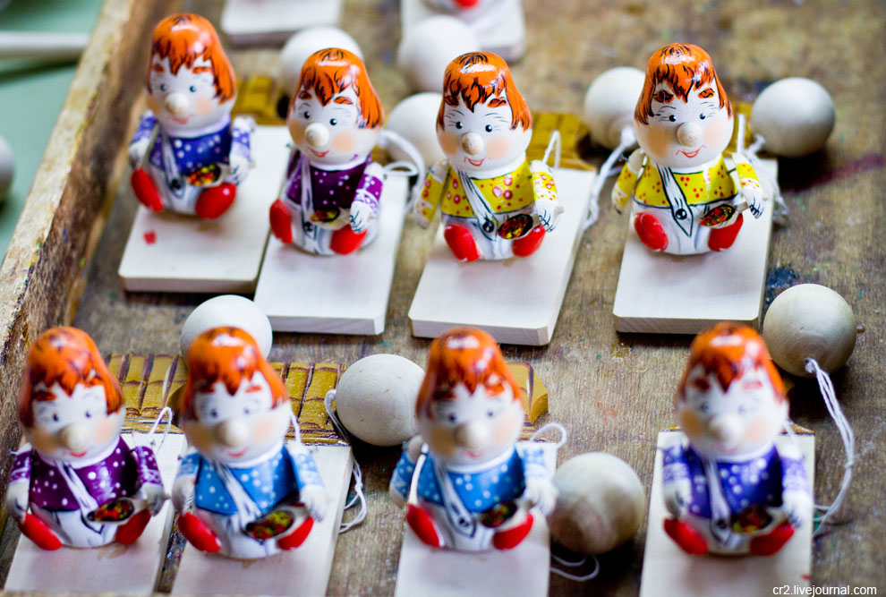 Как делают деревянные игрушки