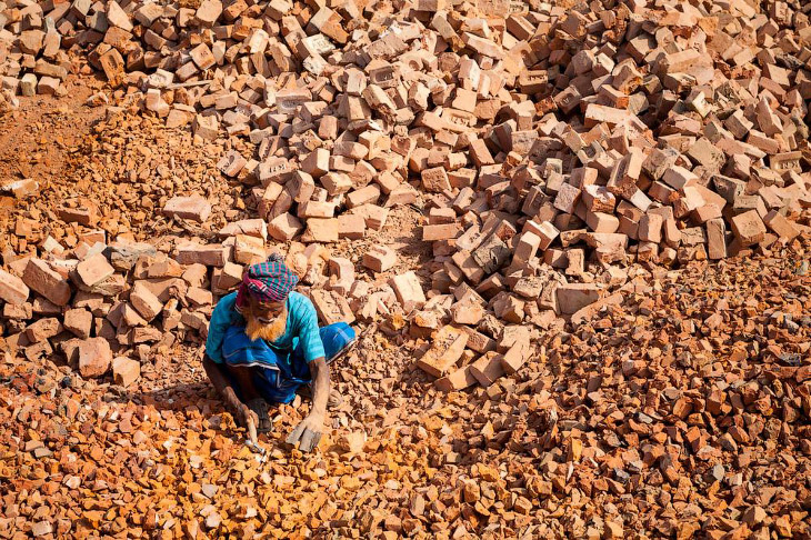 Кирпичные поля Бангладеша Кирпичные поля Бангладеша