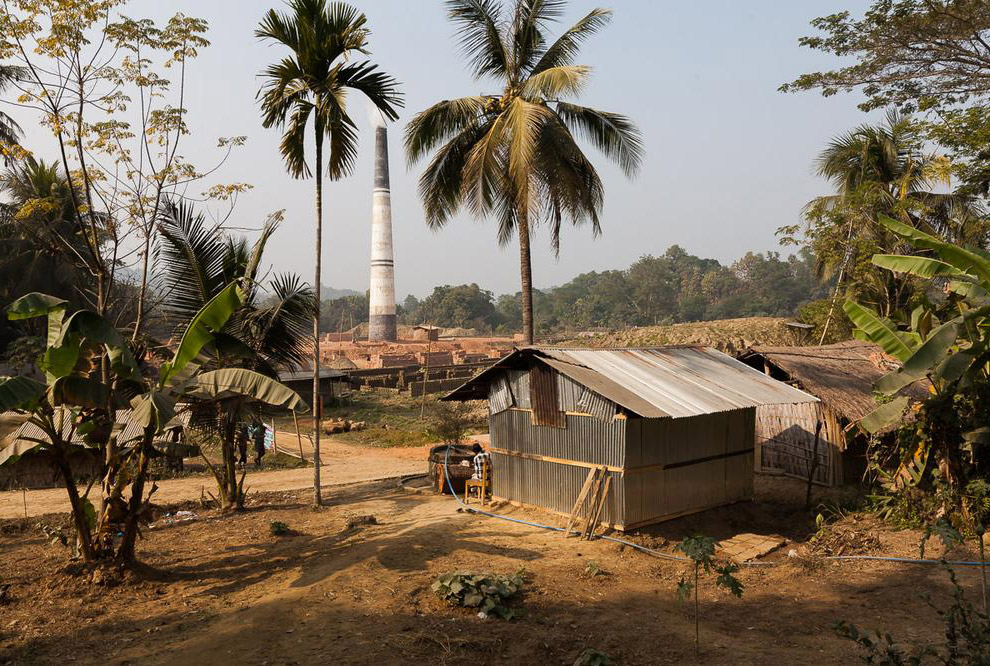 Кирпичные поля Бангладеша Кирпичные поля Бангладеша