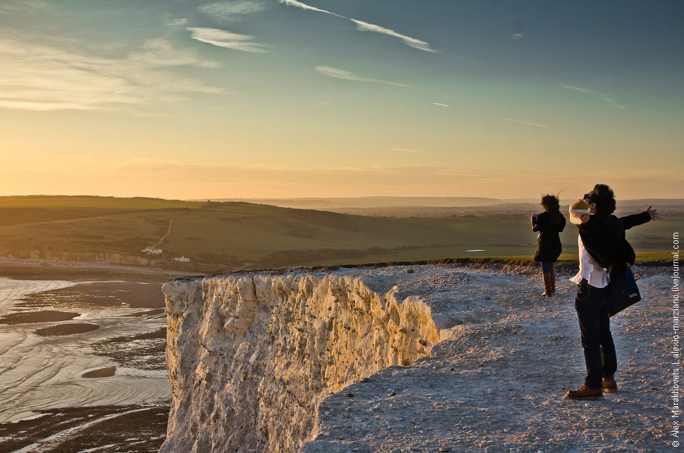 Семь Сестер в Англии Семь Сестер в Англии
