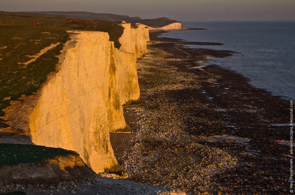 Семь Сестер в Англии Семь Сестер в Англии