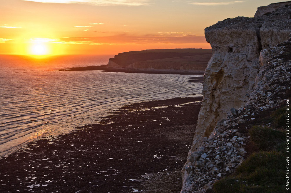 Семь Сестер в Англии Семь Сестер в Англии