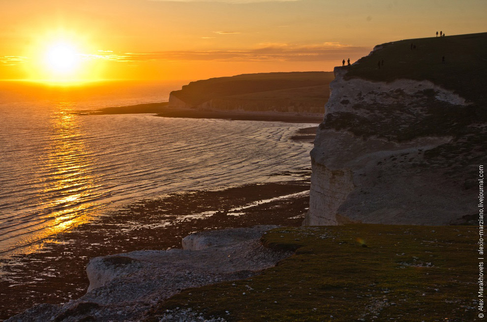 Семь Сестер в Англии Семь Сестер в Англии