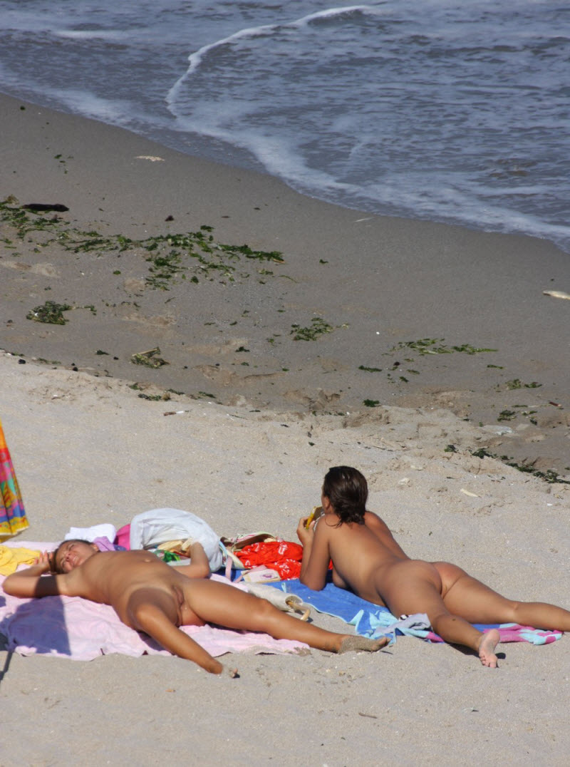 Обнаженный отдых