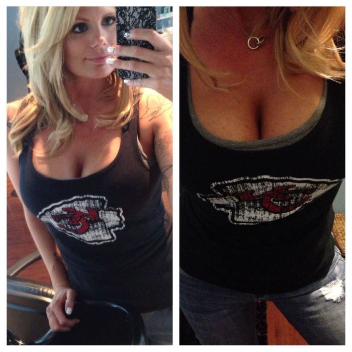 Грудастые фанатки американского футбола (93 фото)