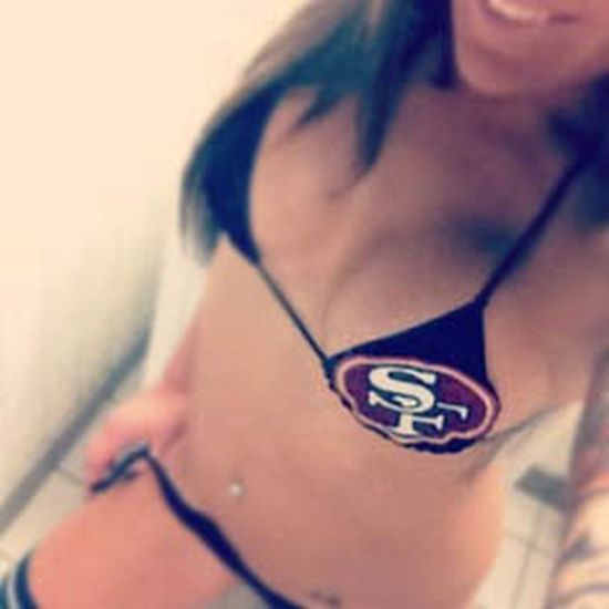 Грудастые фанатки американского футбола (93 фото)