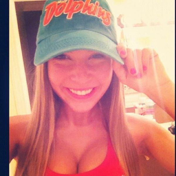 Грудастые фанатки американского футбола (93 фото)