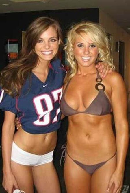 Грудастые фанатки американского футбола (93 фото)