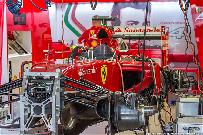 Машины Формулы-1. Как это сделано? (37 фото)