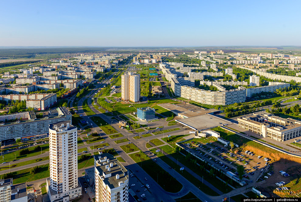 Набережные Челны с высоты и завод КамАЗ Набережные Челны с высоты и завод КамАЗ