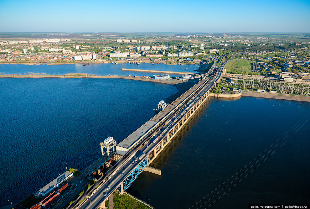 Набережные Челны с высоты и завод КамАЗ Набережные Челны с высоты и завод КамАЗ