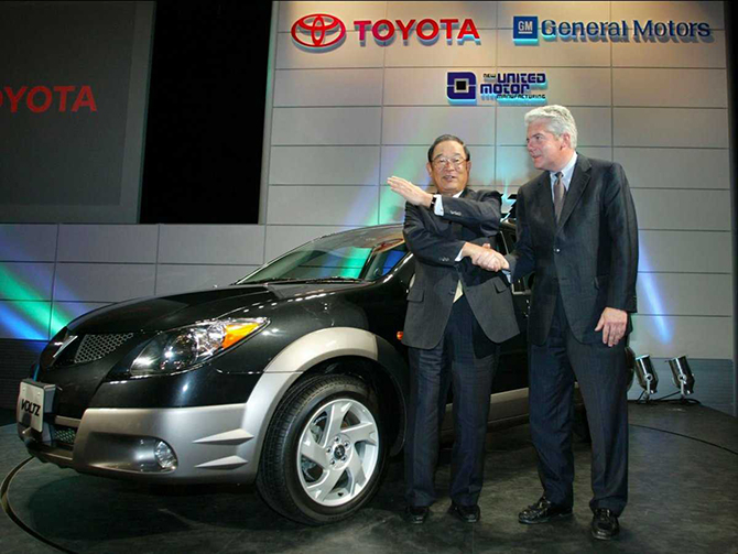 Экскурсия на завод, где Tesla собирает свою новую Model X