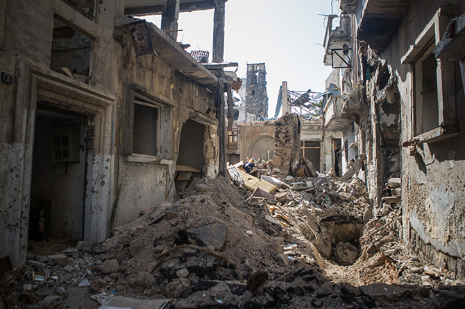 Прогулка по одному из самых разрушенных сирийских городов