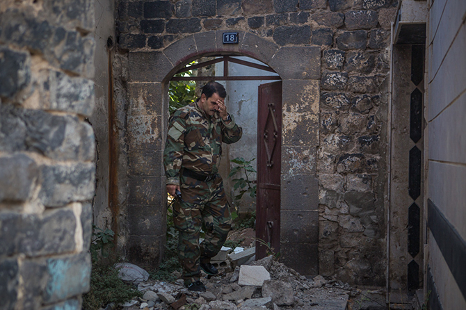 Прогулка по одному из самых разрушенных сирийских городов