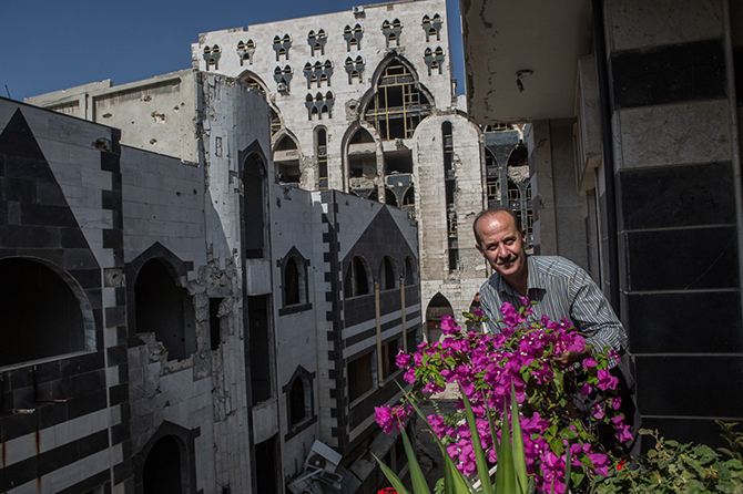 Прогулка по одному из самых разрушенных сирийских городов
