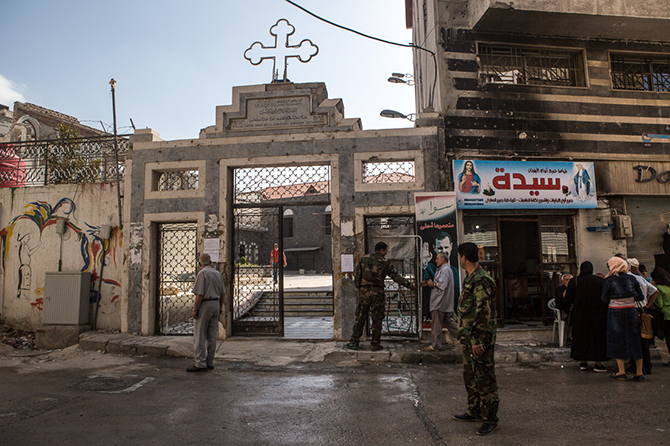 Прогулка по одному из самых разрушенных сирийских городов